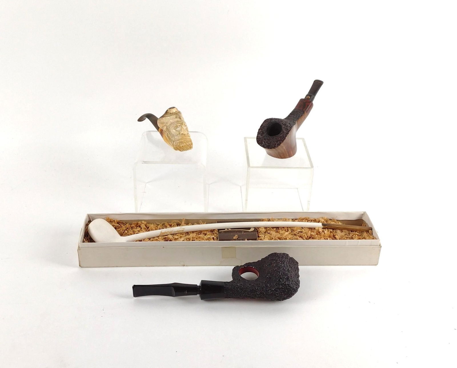 4 Pipes incl. Viliua and Meerschaum (1 of 12)