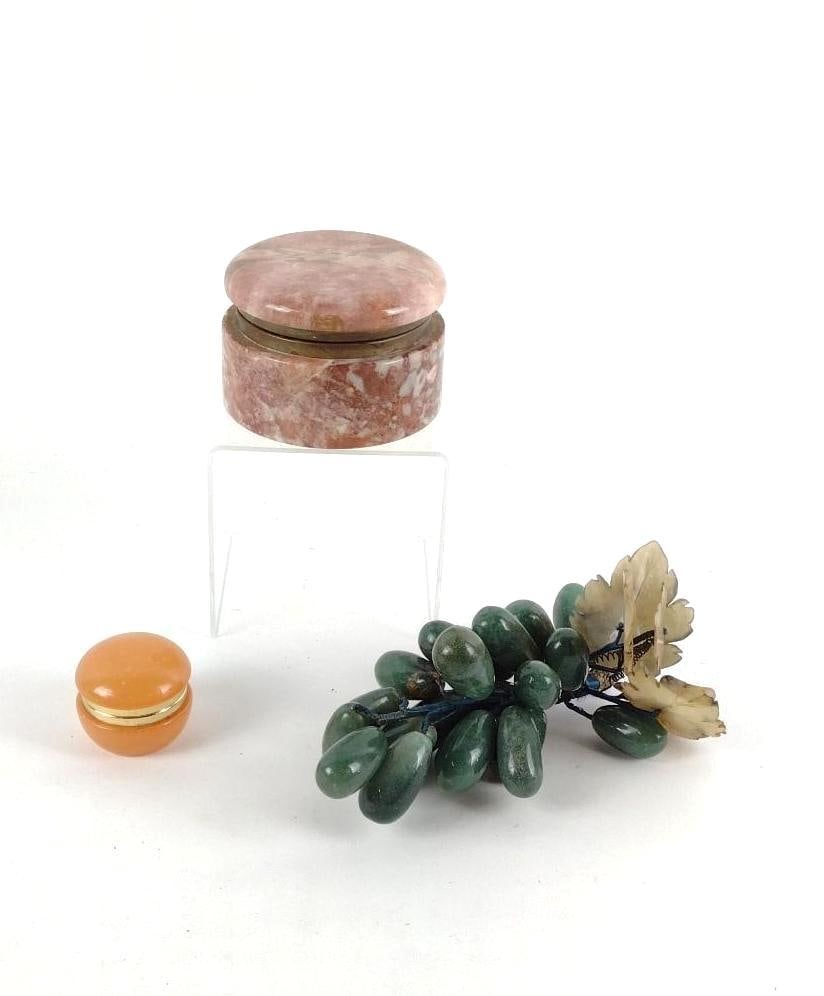 3 Hardstone Pcs incl Trinket Box: Also includes grapes and pill box. 2" to 4-1/4" wide x 1-1/4" to 2-1/2" high. MEG