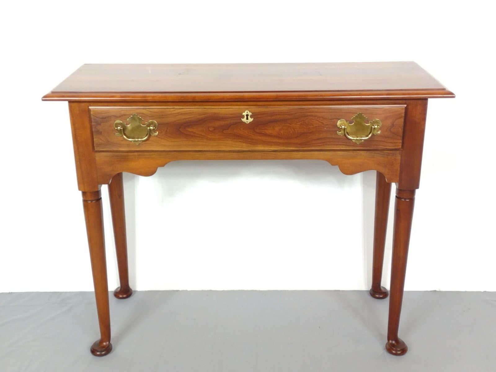Statton Americana Sofa Table (1 of 7)