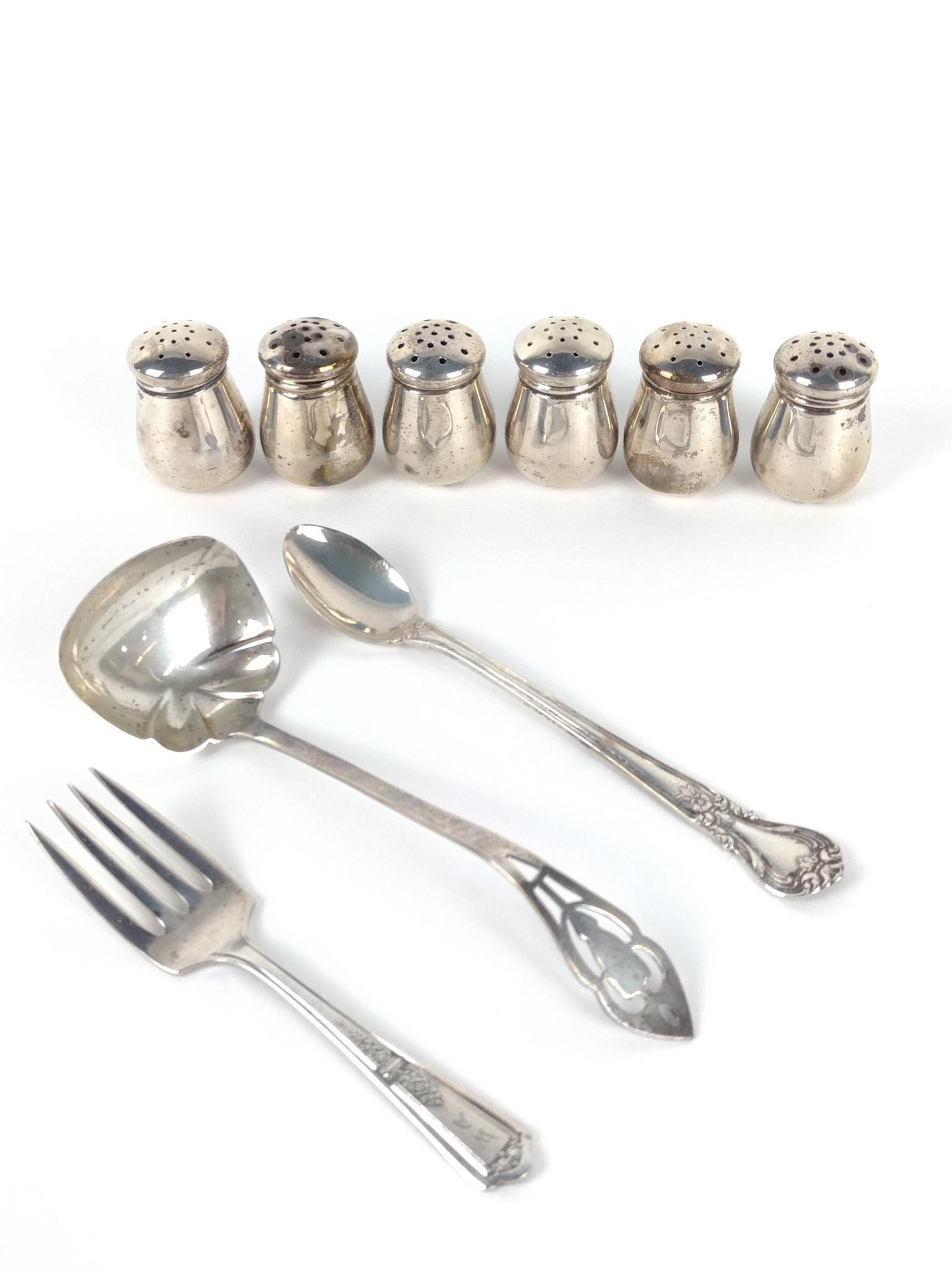 9 Pcs Sterling Silver incl Sterling Shaker Set (1 of 5)
