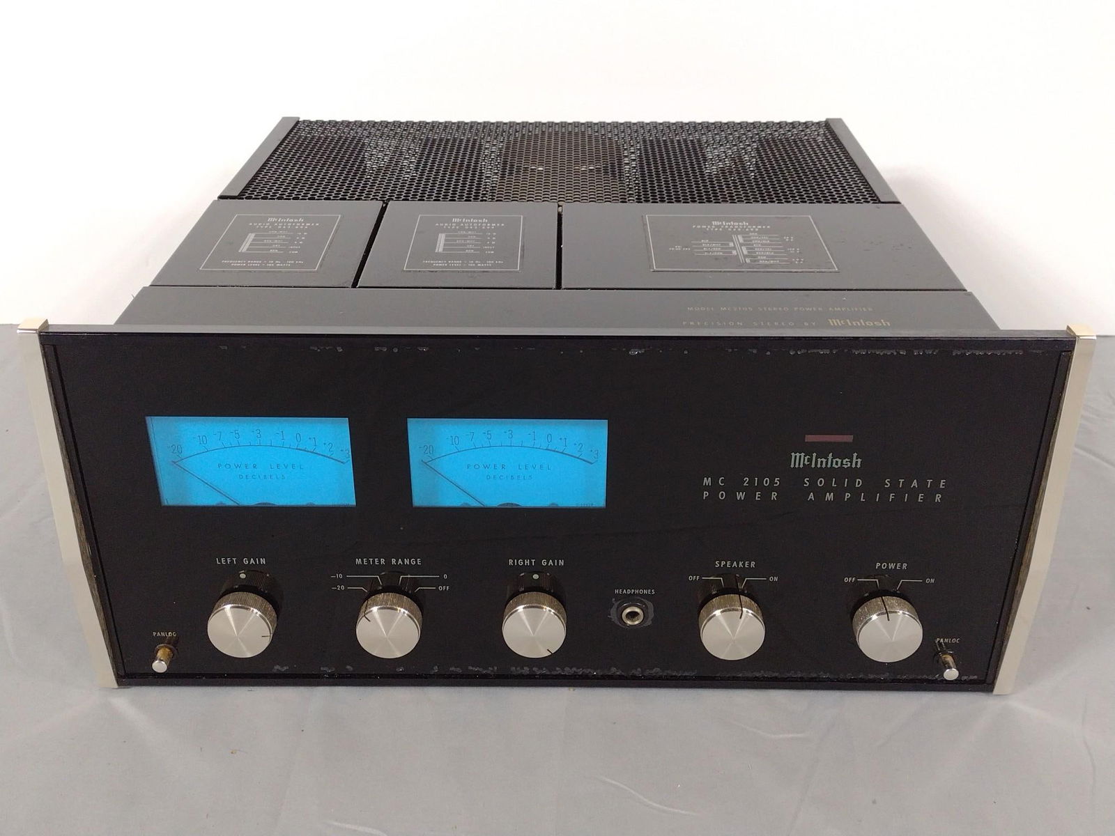 McIntosh MC 2105 Power Preamplifier (1 of 7)