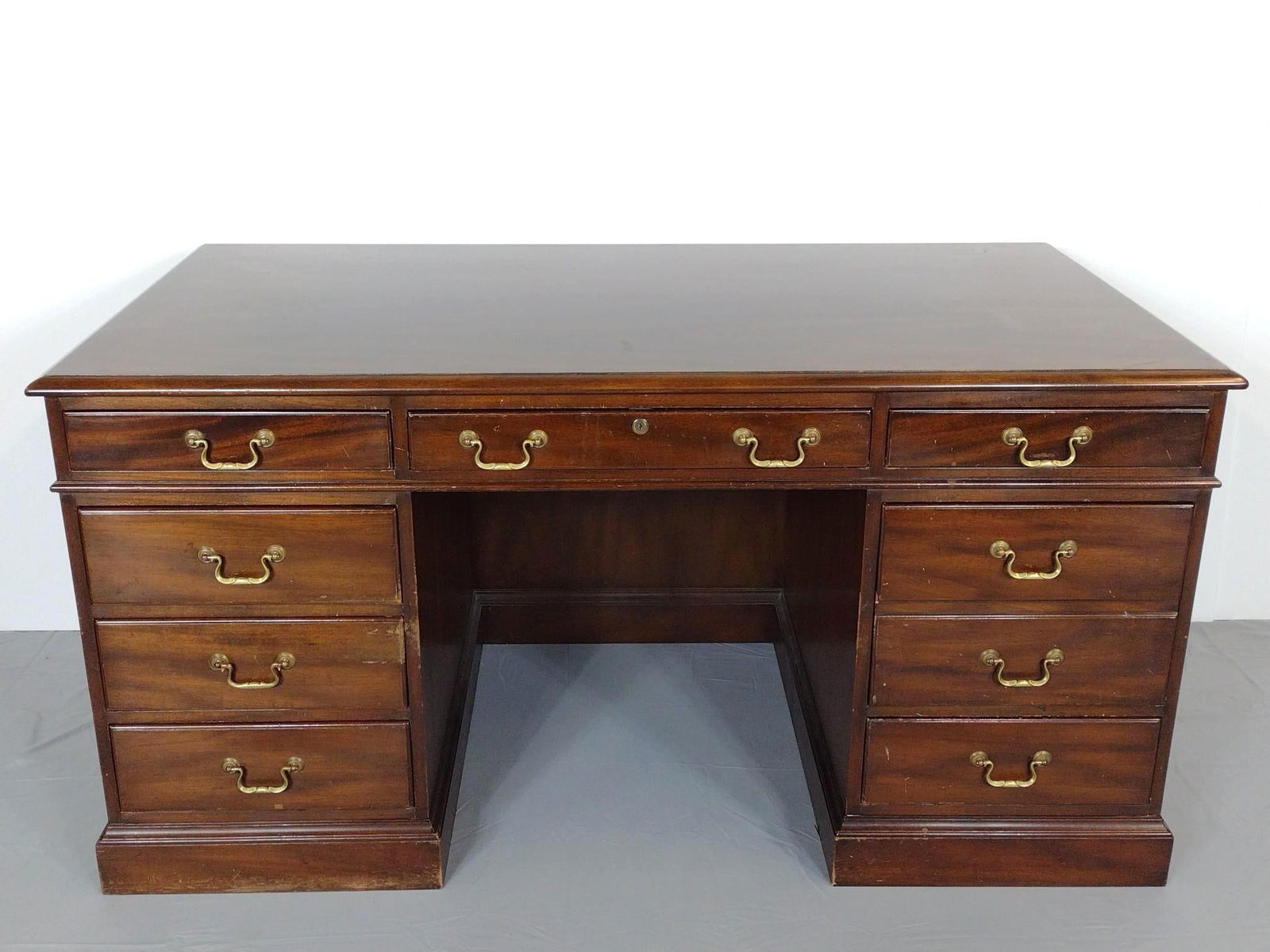 Kittinger Desk (1 of 8)