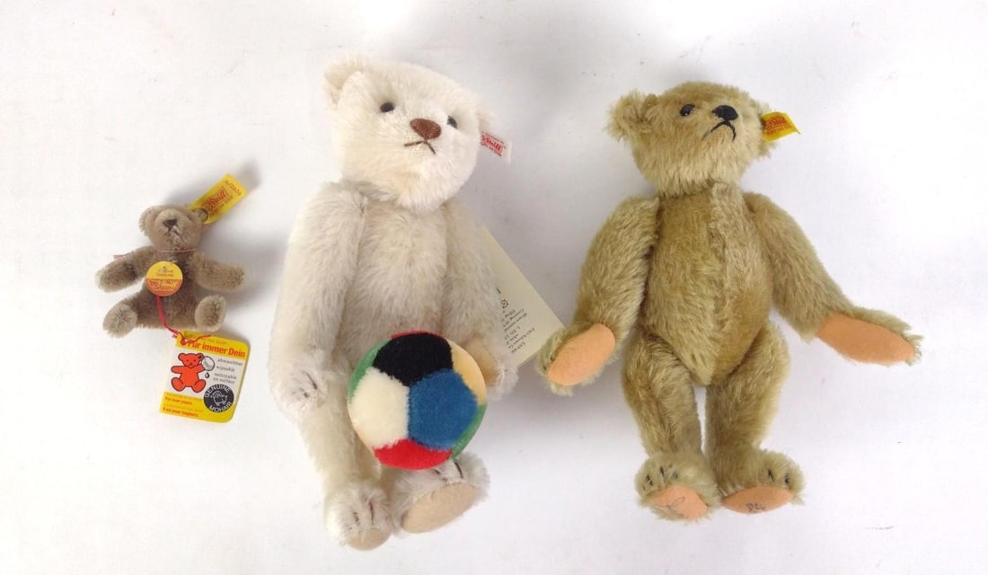 3 Steiff Bears (1 of 10)