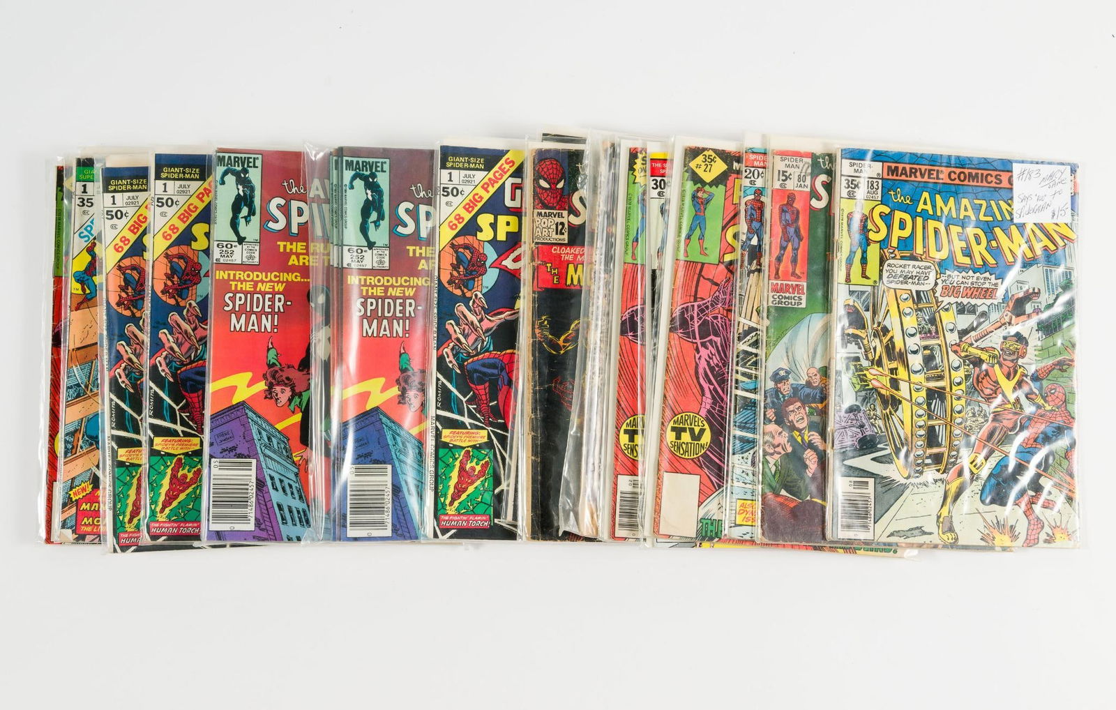 Lot of Spiderman Comics (1 of 2)