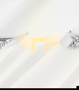 14K Gold & .45 Ct Diamond Solitaire Ring: Marked 14k yellow gold ring, platinum prong top set with approximately .45 carat round brilliant cut diamond. Clarity SI1, Color H-I. 3.8 grams. Size 7-3/4.