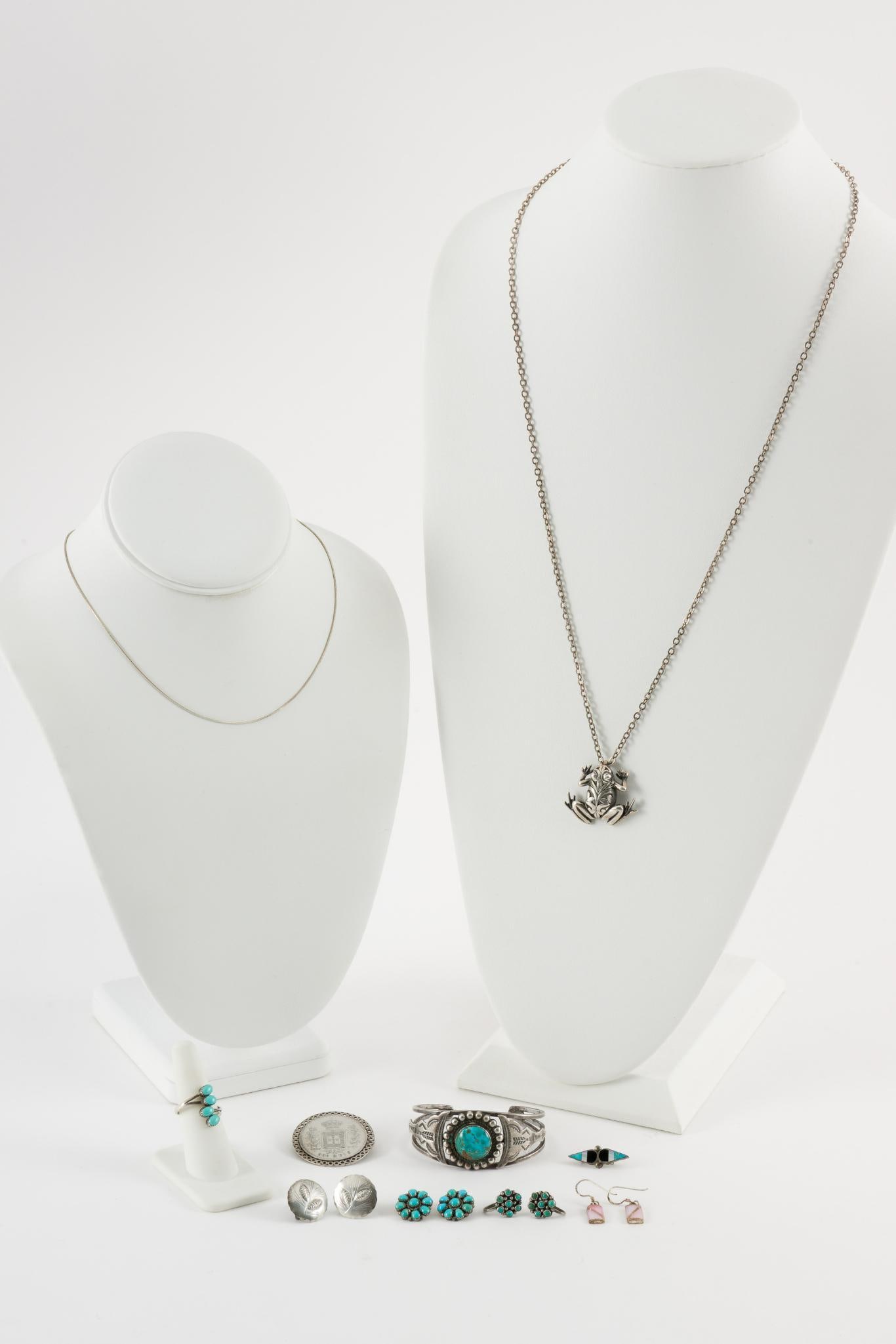 10 Pieces of Sterling Jewelry (1 of 17)