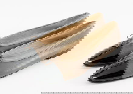 Pr. Two-Tone Leather Ballet Flats: Pair brown & patent black two-tone leather ballet flats. Size 41. Wear to soles of shoes. Scuffs to patent black toe. MEG