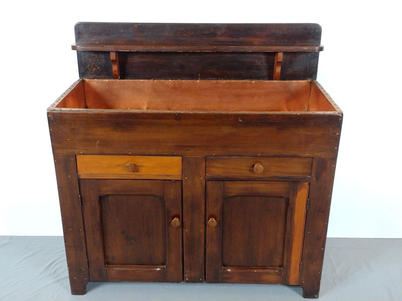 Copper Lined Dry Sink (1 of 7)