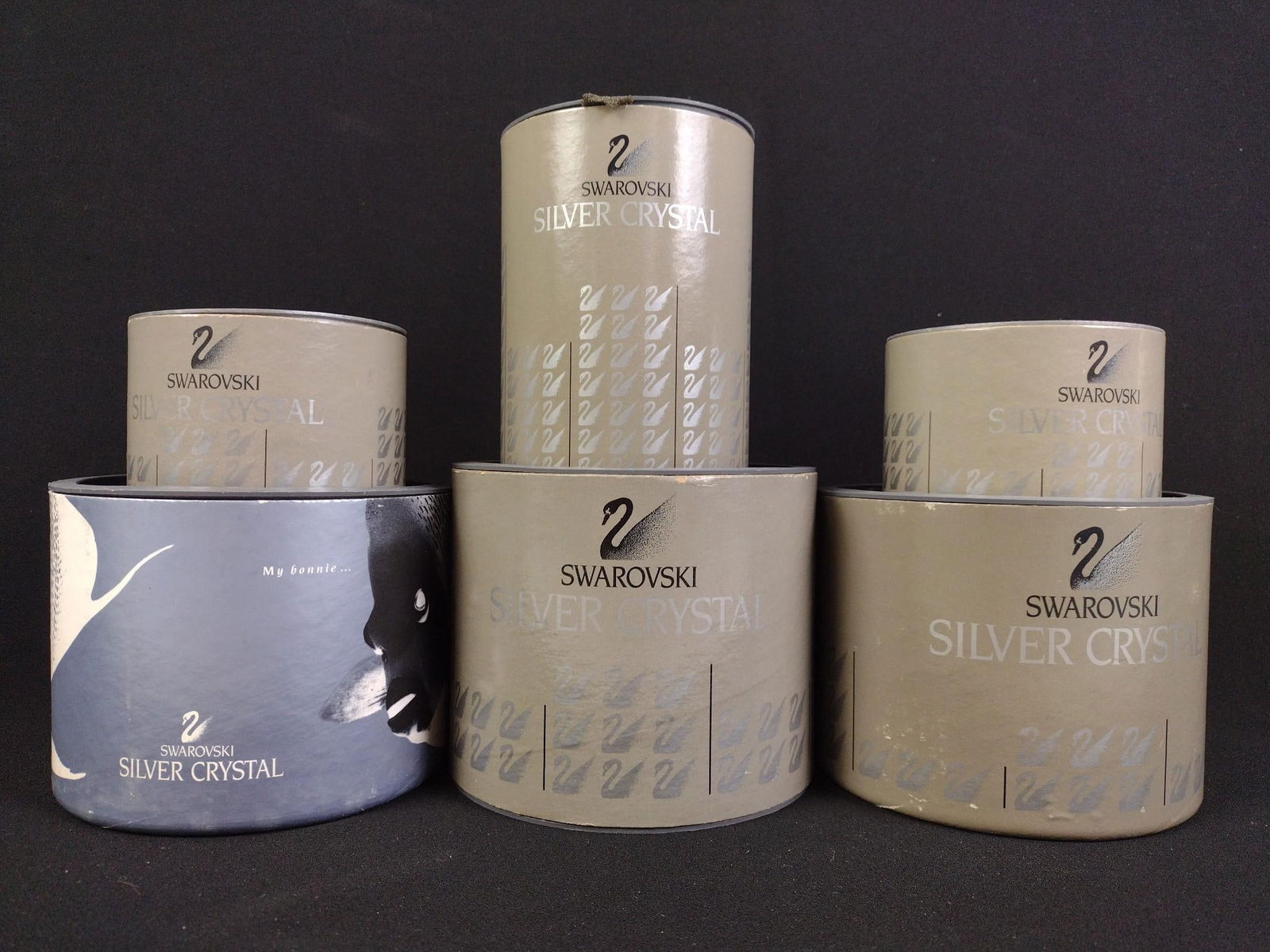 Swarovski Crystal Butterfly, Clam Shell, Starfish,  Bee and Flower, Snail, Beaver (1 of 7)