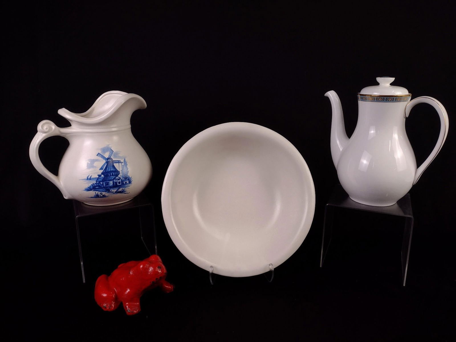4 Pcs incl McCoy Pottery (1 of 8)