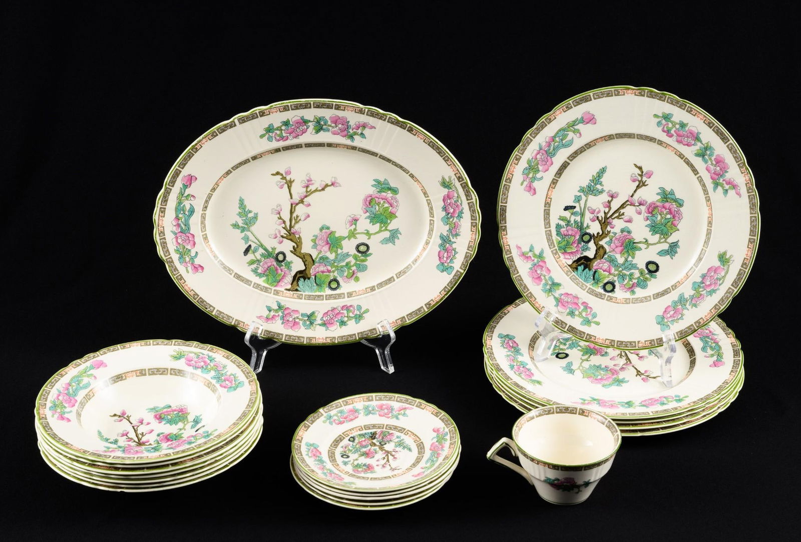 19 Pcs Myott "India Tree" Dinnerware (1 of 12)