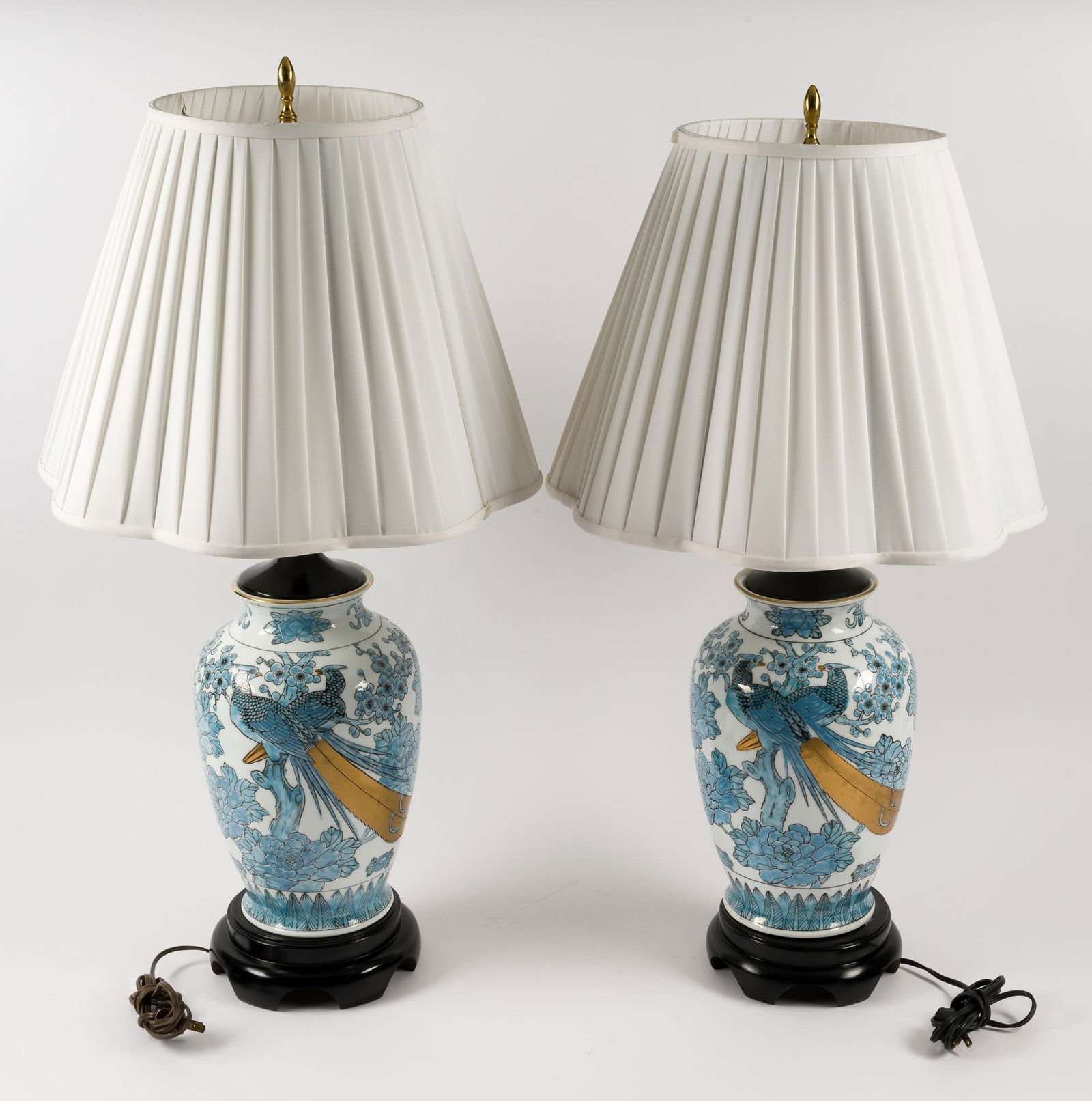 Pr Gold Imari Ceramic Lamps with Birds (1 of 7)