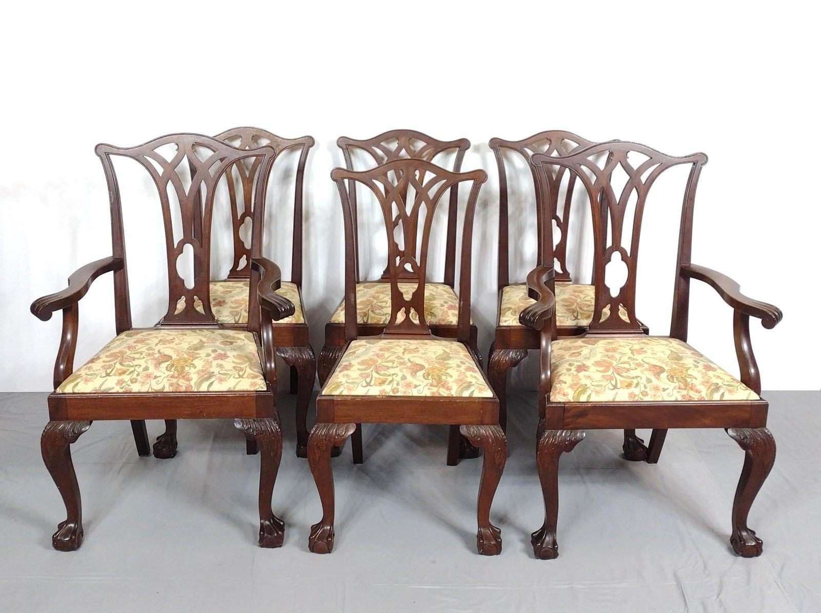 Set of 6 Chippendale Dining Chairs (1 of 8)
