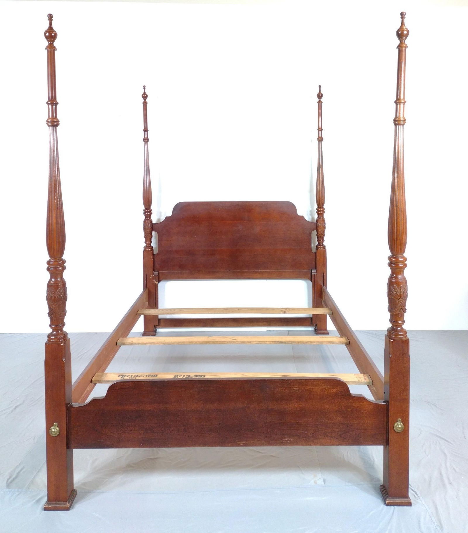 Queen Size Four Poster Bed (1 of 6)