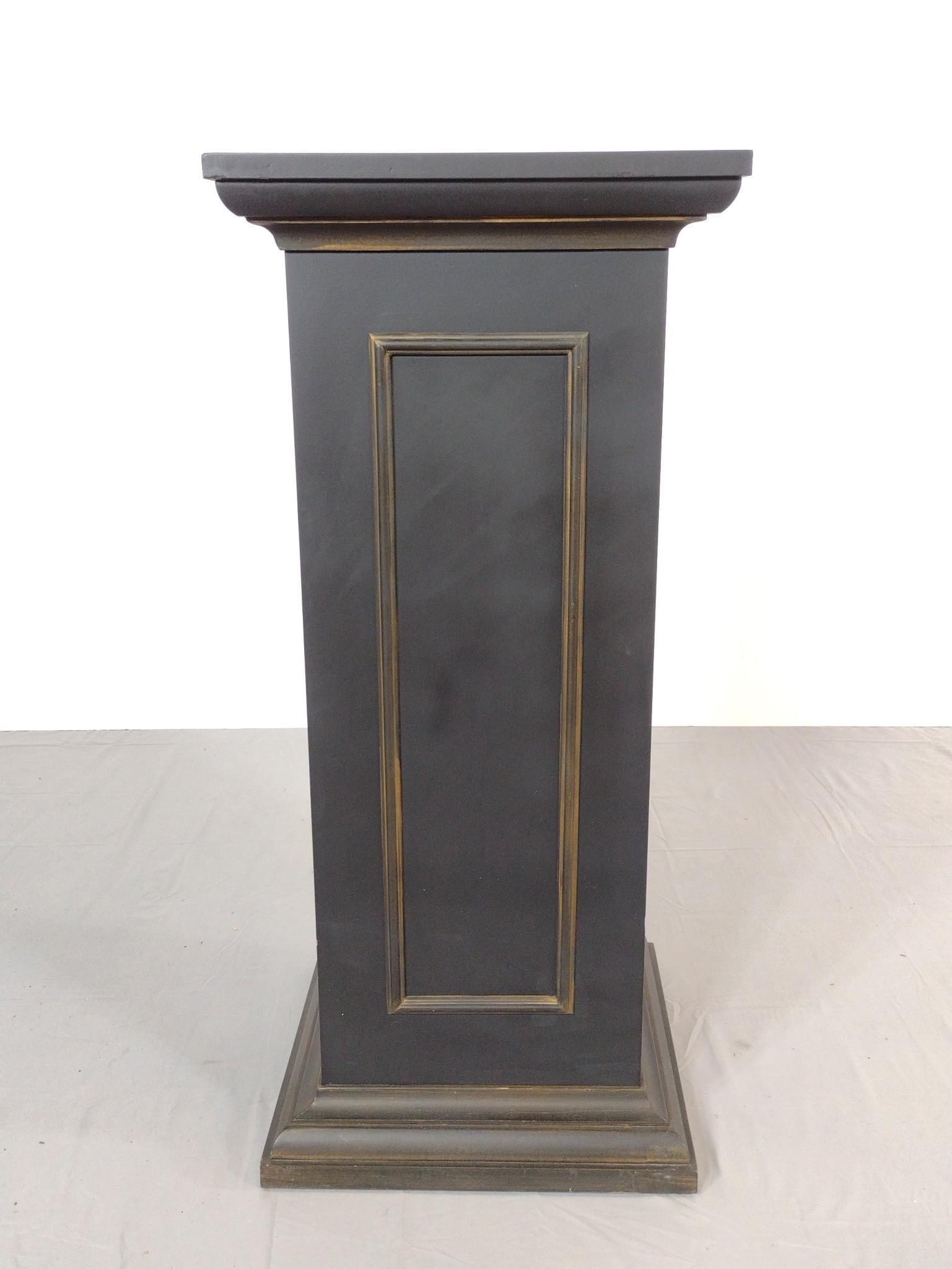 Wood Pedestal / Column (1 of 5)