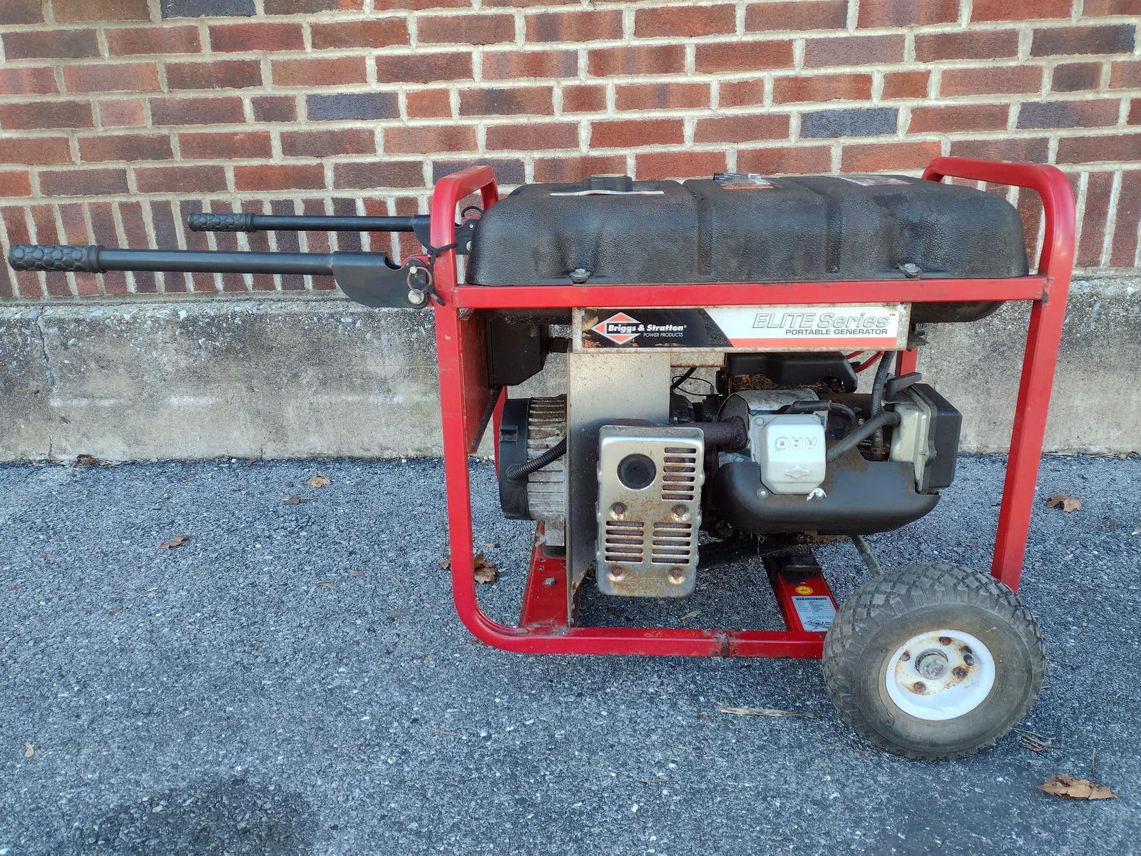 Briggs & Stratton 6,200 Watt Generator (1 of 9)