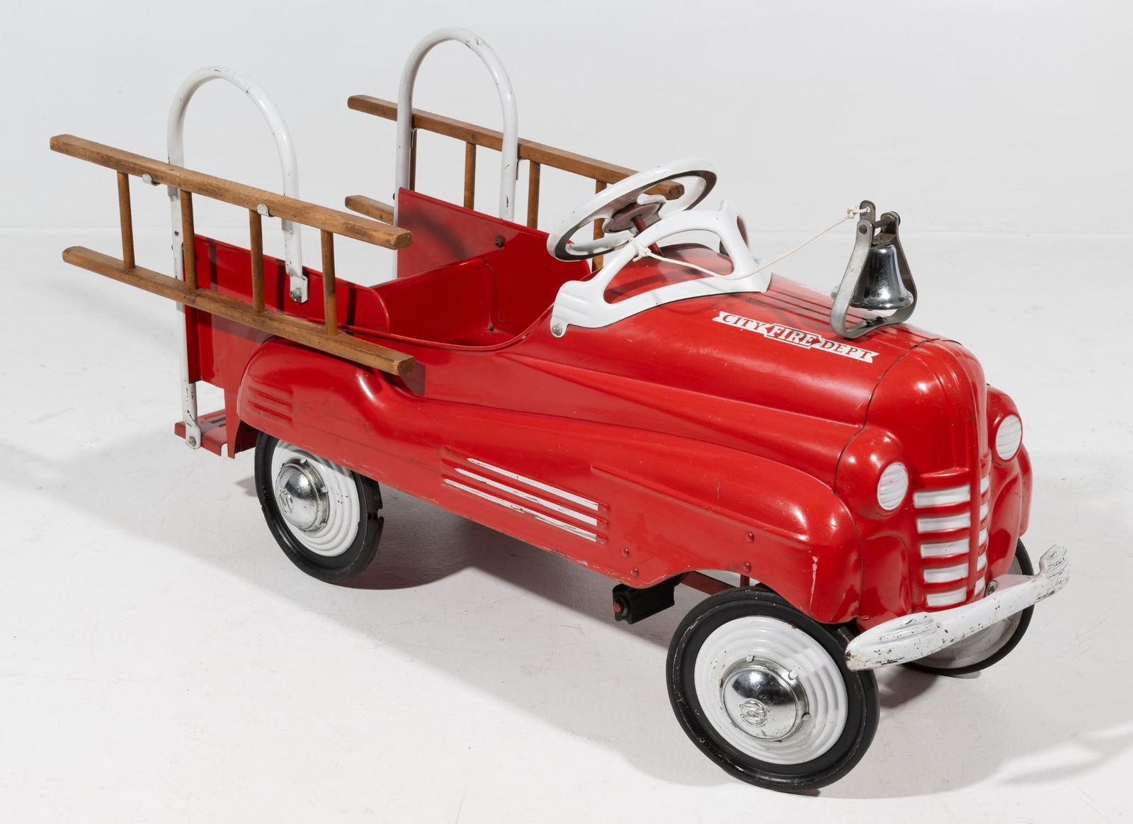 1948 Murray Pontiac City Fire Dept. Pedal Car (1 of 5)