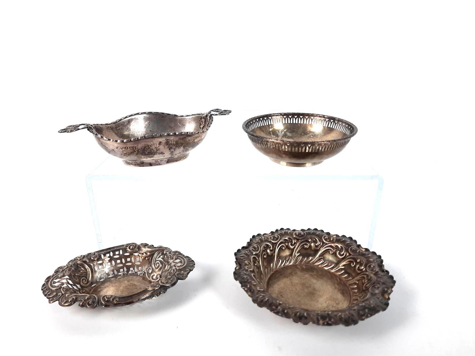 4 English Sterling Dishes (1 of 8)