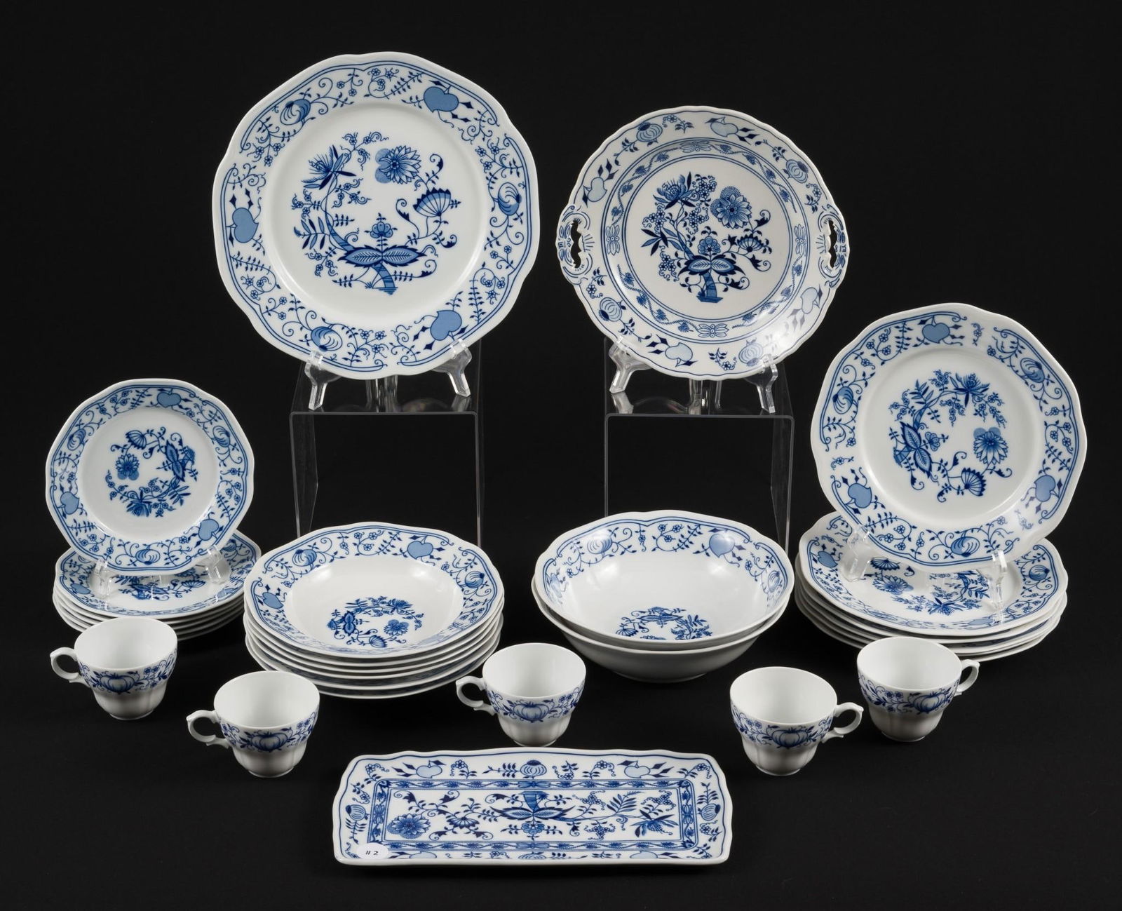28 Pcs of Blue Onion Dinnerware (1 of 13)