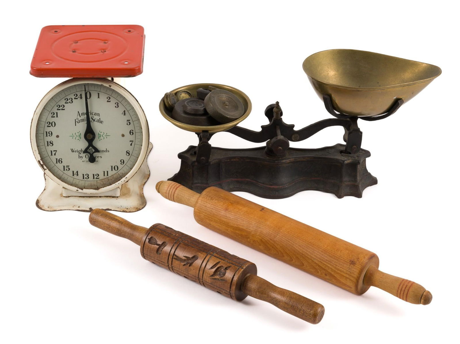 4 Pcs of Vintage Kitchenalia incl Scales (1 of 8)