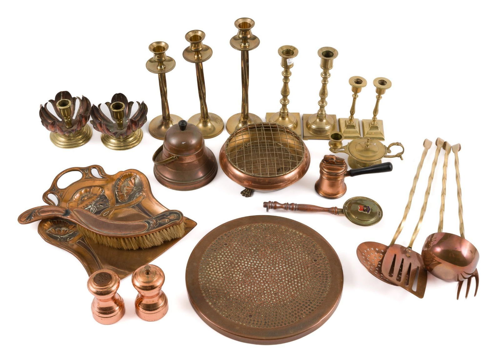 Large Grouping of Copper and Brassware (1 of 6)
