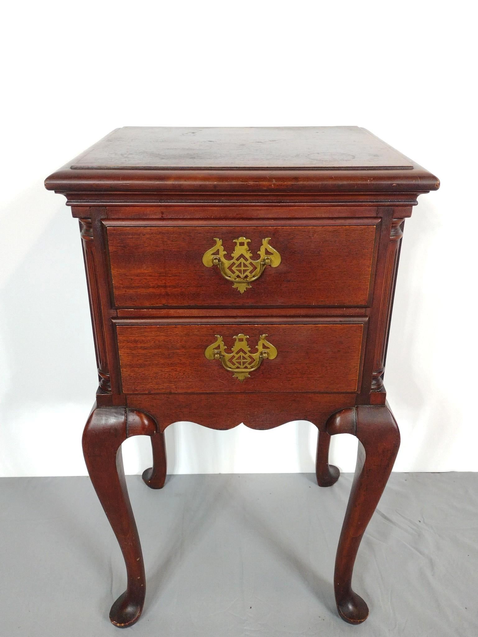 Two Drawer Night Stand (1 of 6)