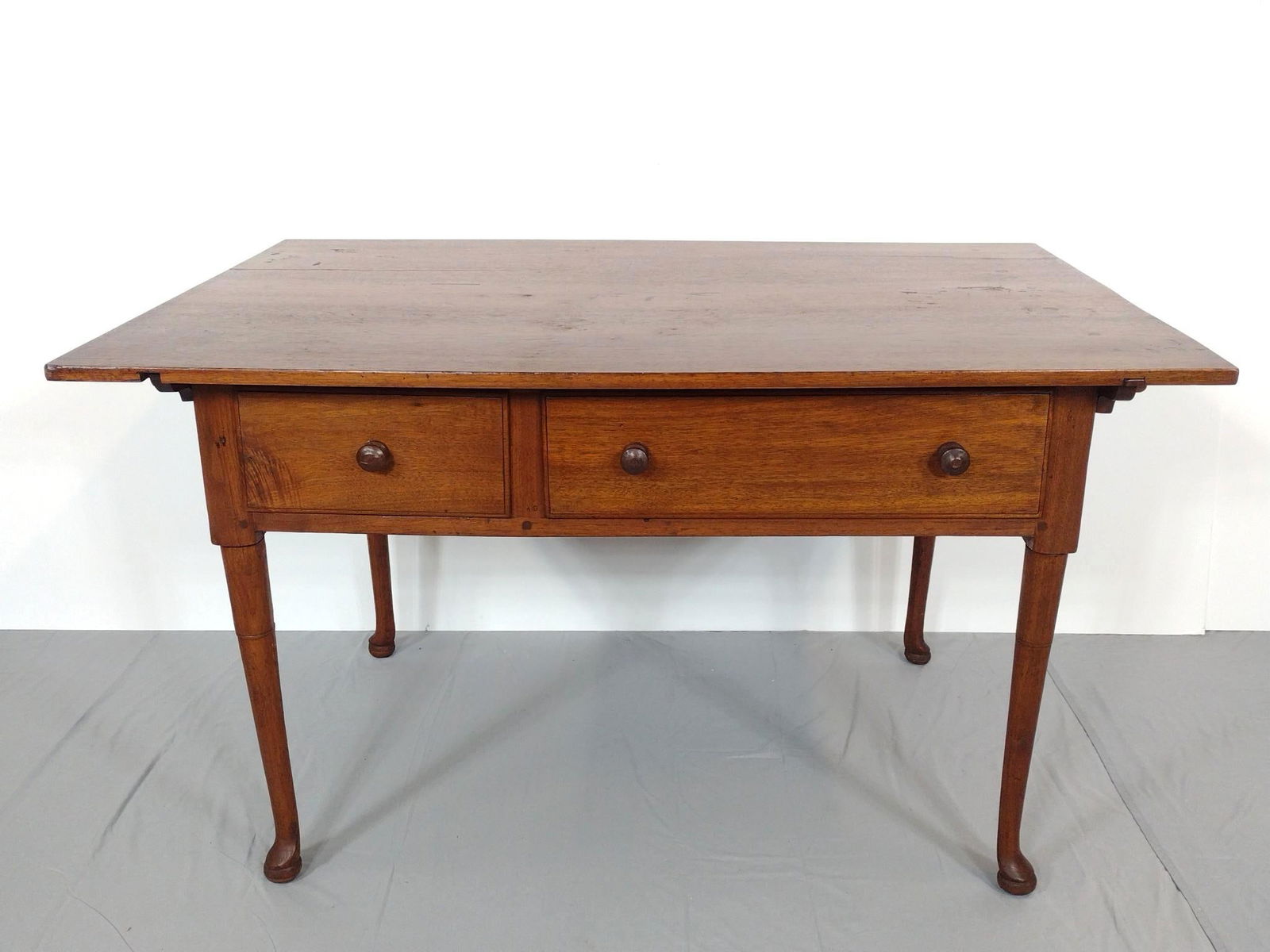 18th Century Tavern Table (1 of 5)