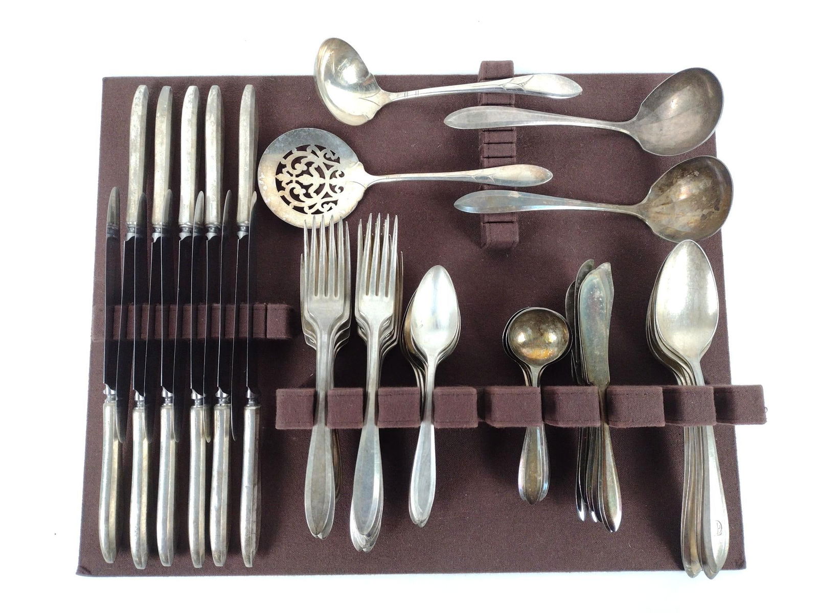 75 Pcs Community Plate Flatware (1 of 4)