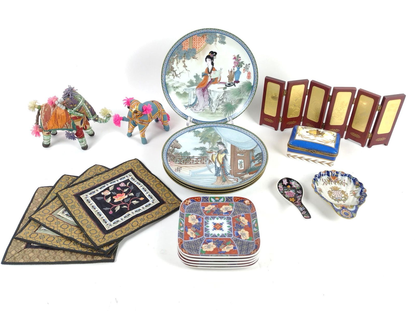 19 Pcs Collectables Incl French Dresser Box (1 of 10)