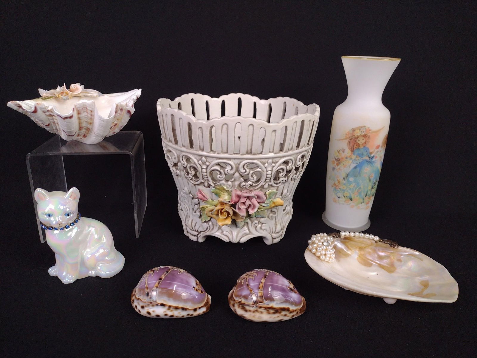 7 Glass and Ceramics Incl Fenton Cat (1 of 10)