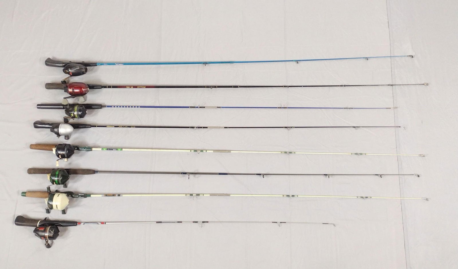 8 Fishing Rods Incl South Bend 105 (1 of 4)