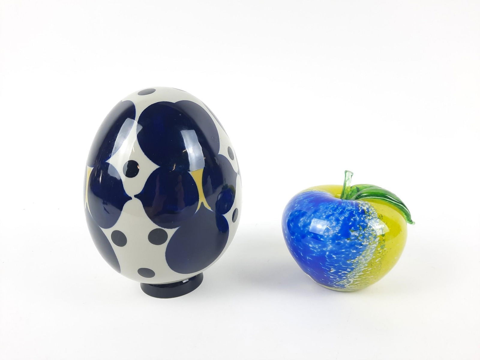 Sylvia Leuchovius Ceramic Egg and Swedish Art Glass Apple: Apple: Granna Glasbruk Handmade in Sweden. Egg: Rorstrand by Sylvia Leuchovius. 4" to 7" high. LR