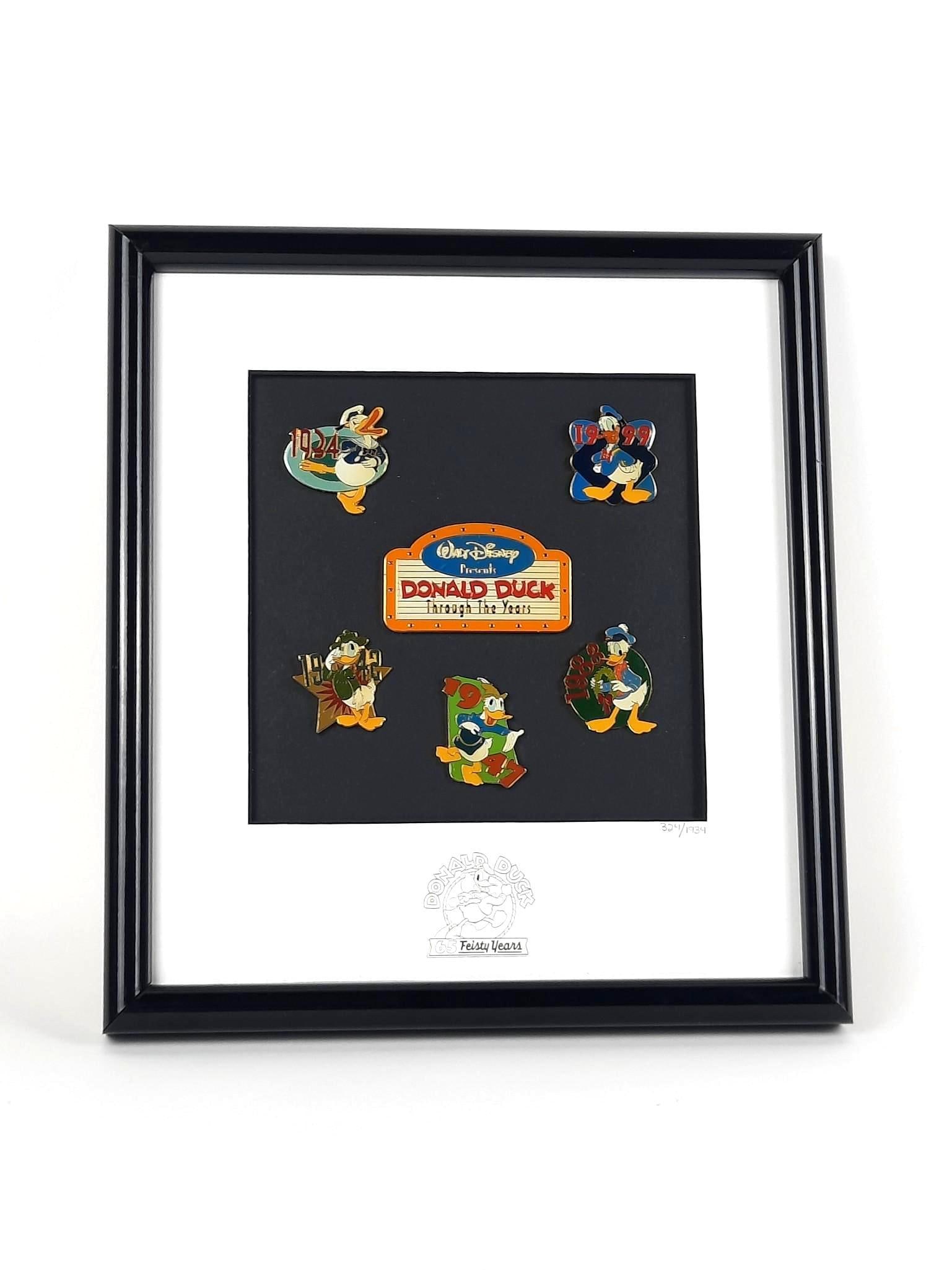 Donald Duck Through The Years Ltd Ed Pin Set (1 of 4)