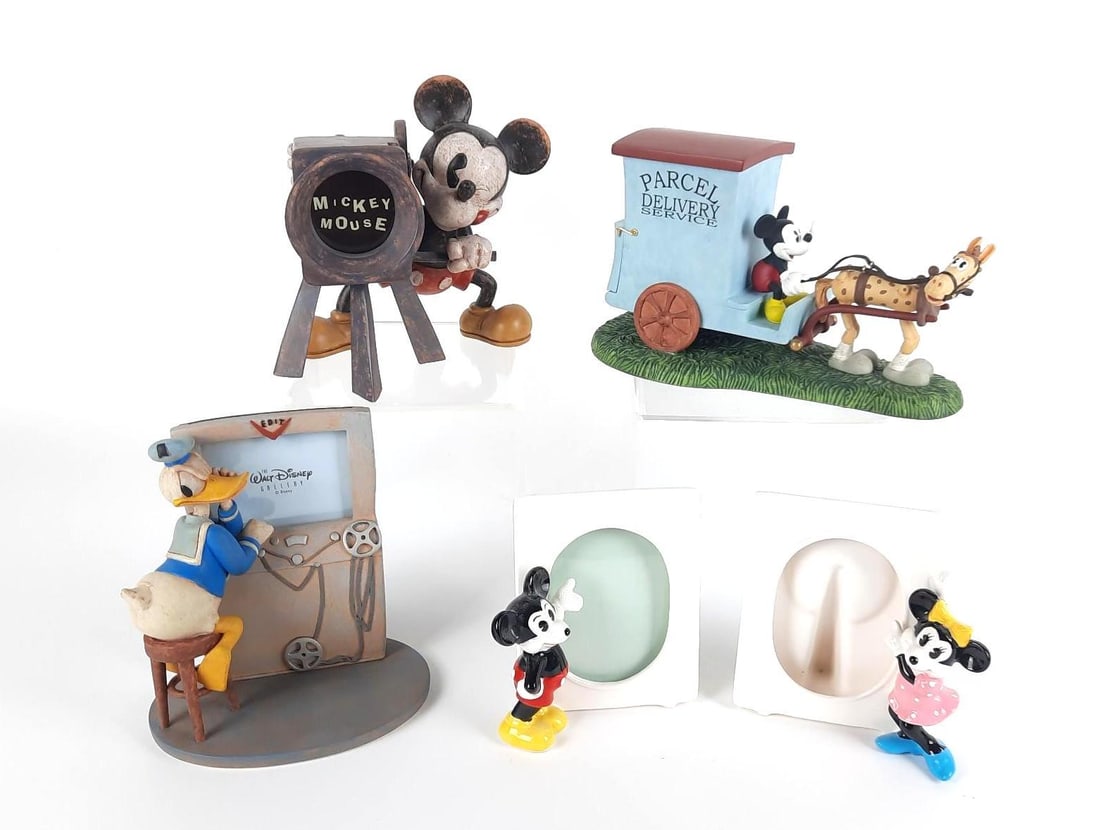4 Disney Picture Frames and Parcel Delivery Service Figurine: 5" to 7-1/4" high. One frame without glass.
