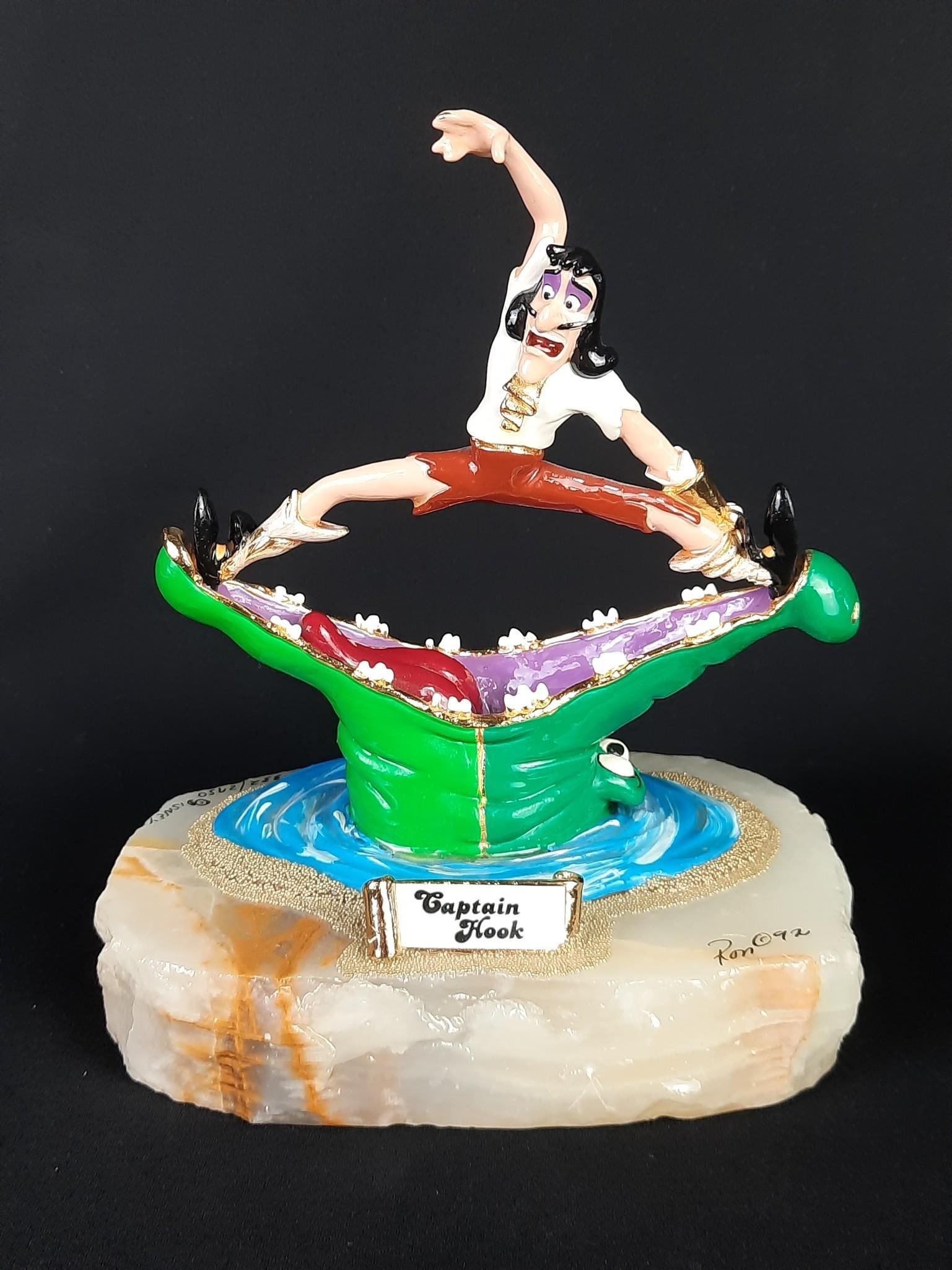 Ron Lee "Captain Hook" Ltd Ed Figurine (1 of 4)