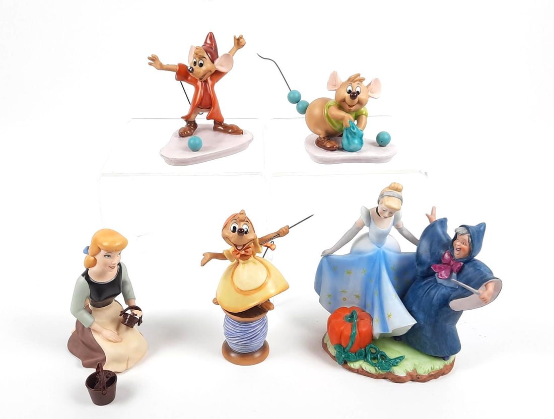 5 Cinderella Figurines incl Ltd Ed (1 of 5)