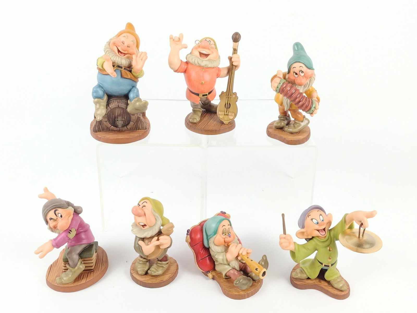 7 Walt Disney's Classics Dwarf Figurines (1 of 10)