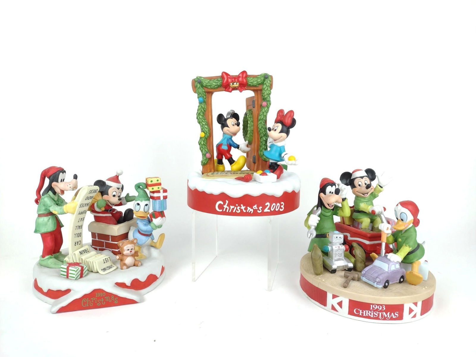 3 Christmas Mickey Figurines incl Ltd Ed (1 of 10)