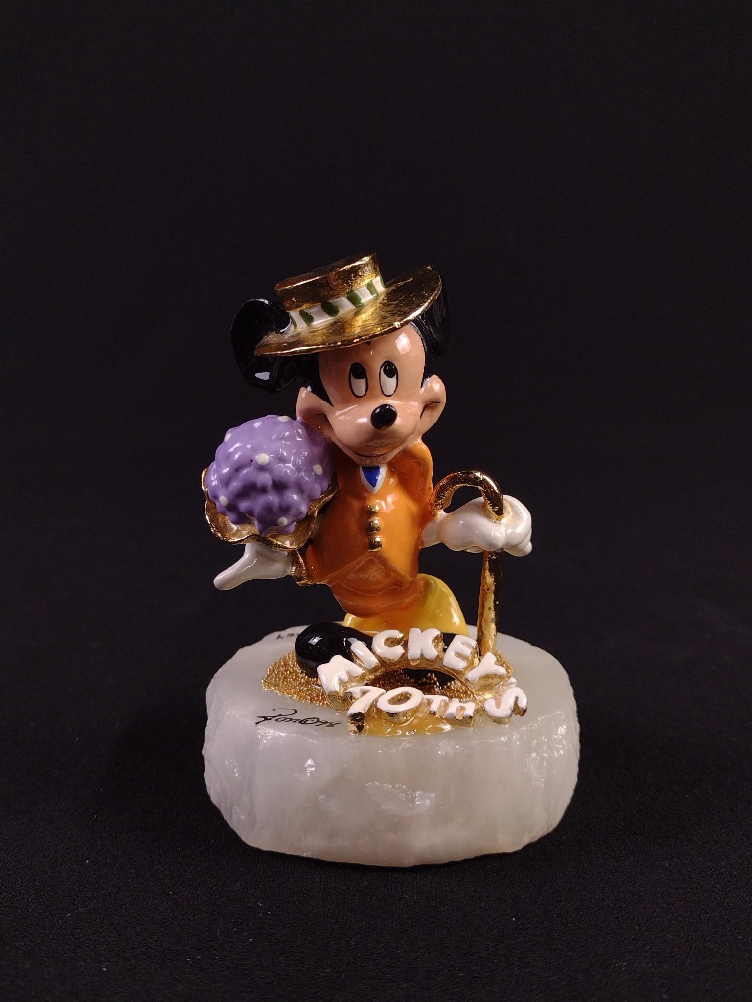 Ron Lee Mickey's 70th Ltd Ed Figurine (1 of 5)