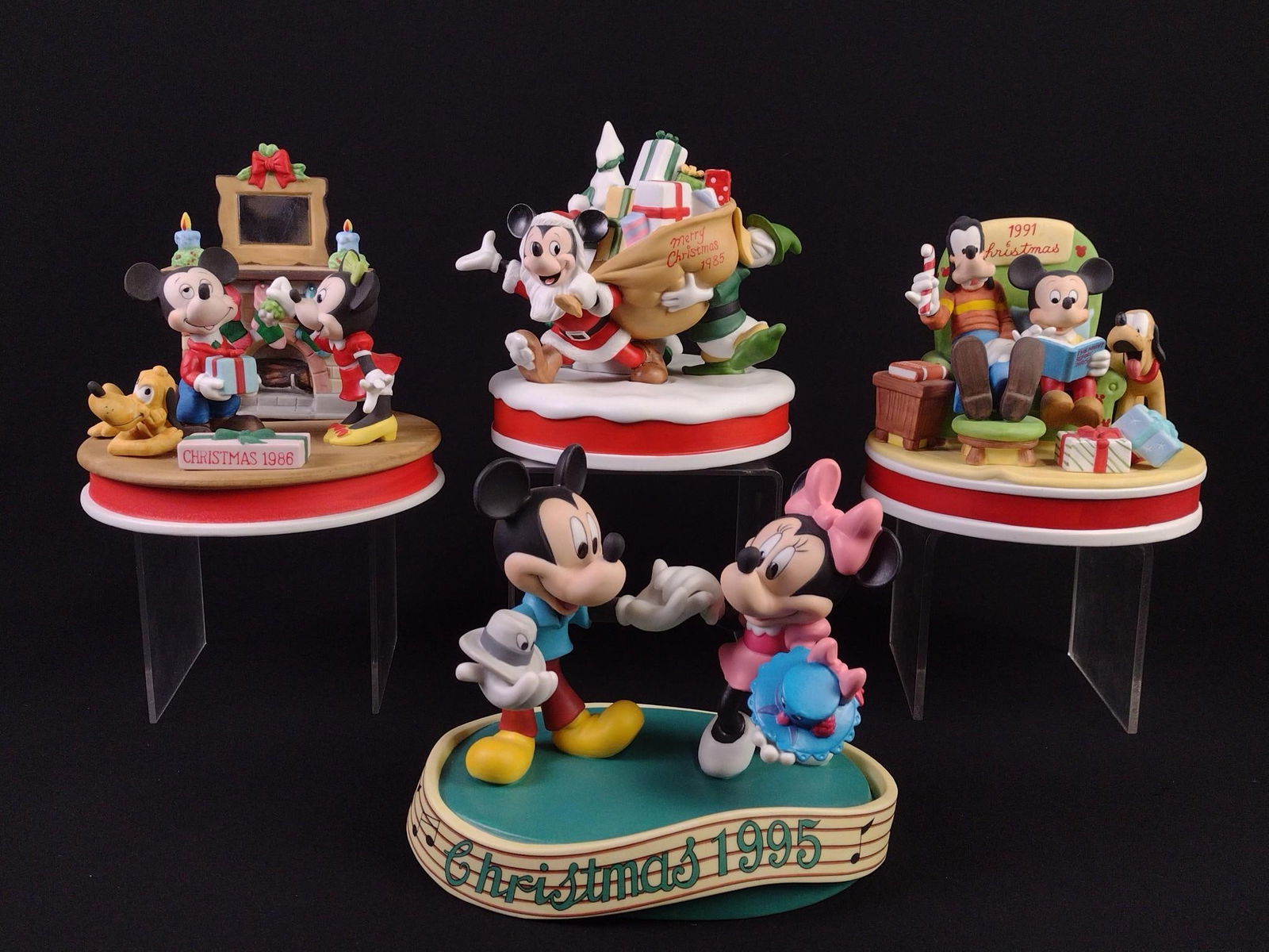 4 Ltd Ed Disney Figurines incl Christmas (1 of 13)
