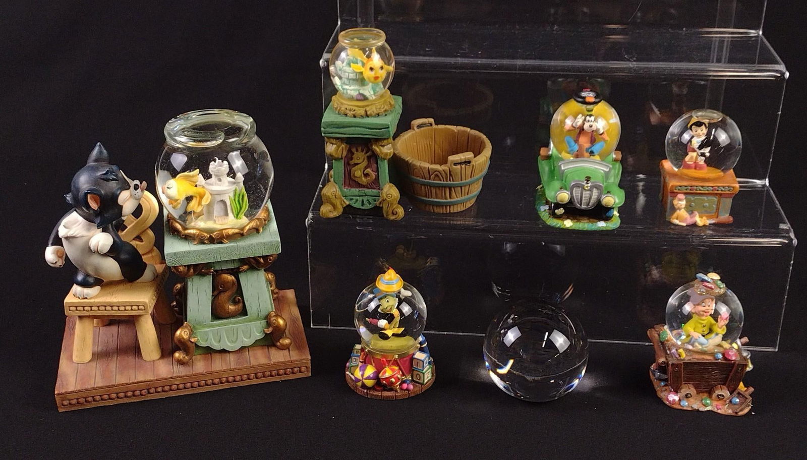 6 Disney Snow Globes and Glass Paperweight (1 of 16)