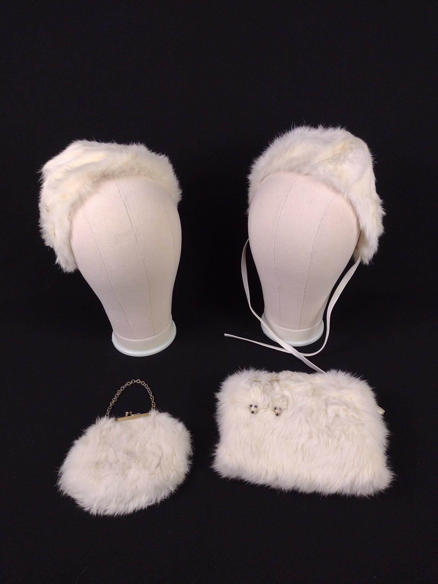 4 Pcs Fur Incl Muff (1 of 5)