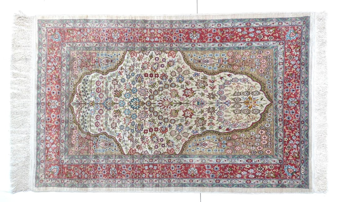 Persian Prayer Rug (1 of 4)