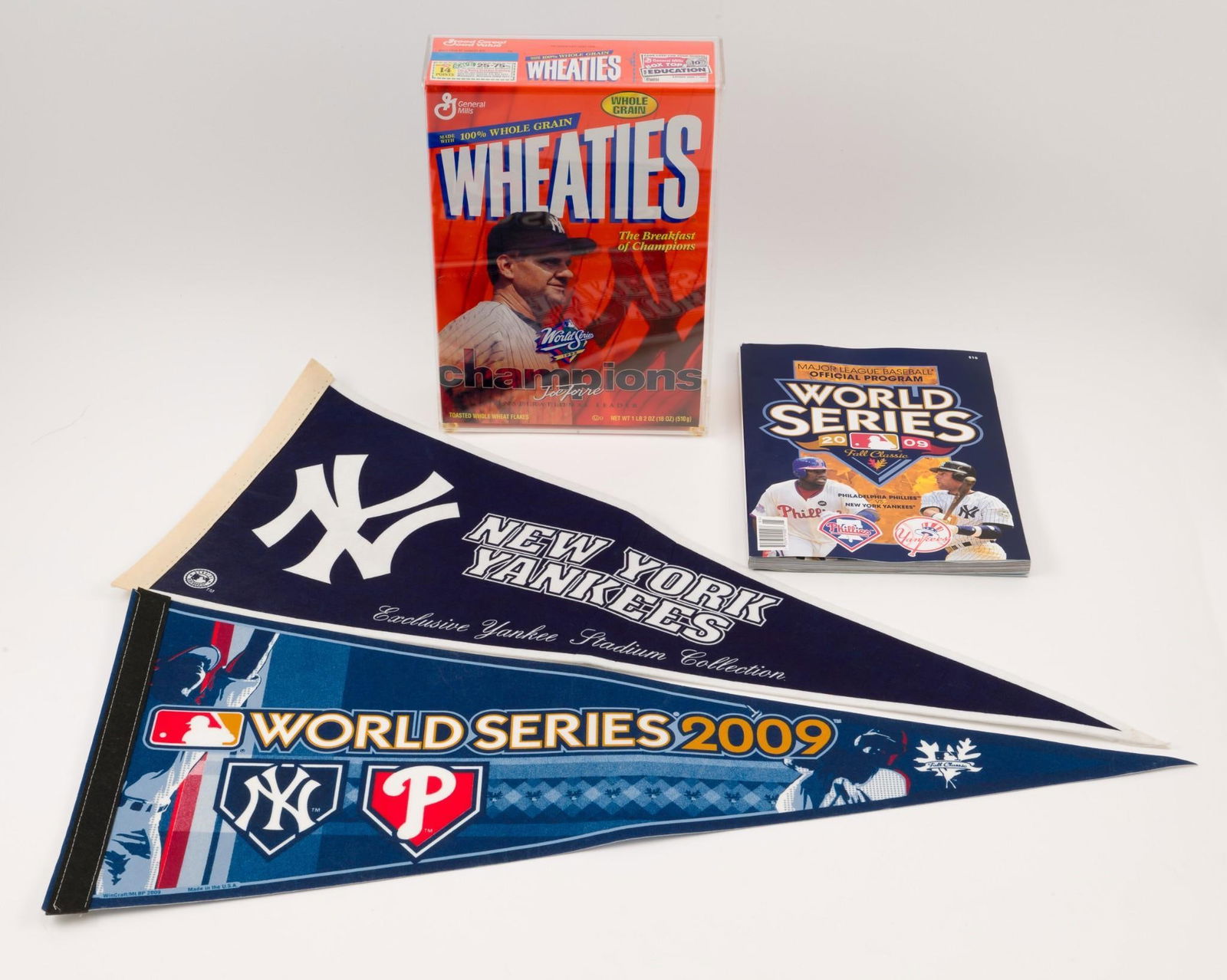 4 Pcs Baseball Memorabilia (1 of 6)