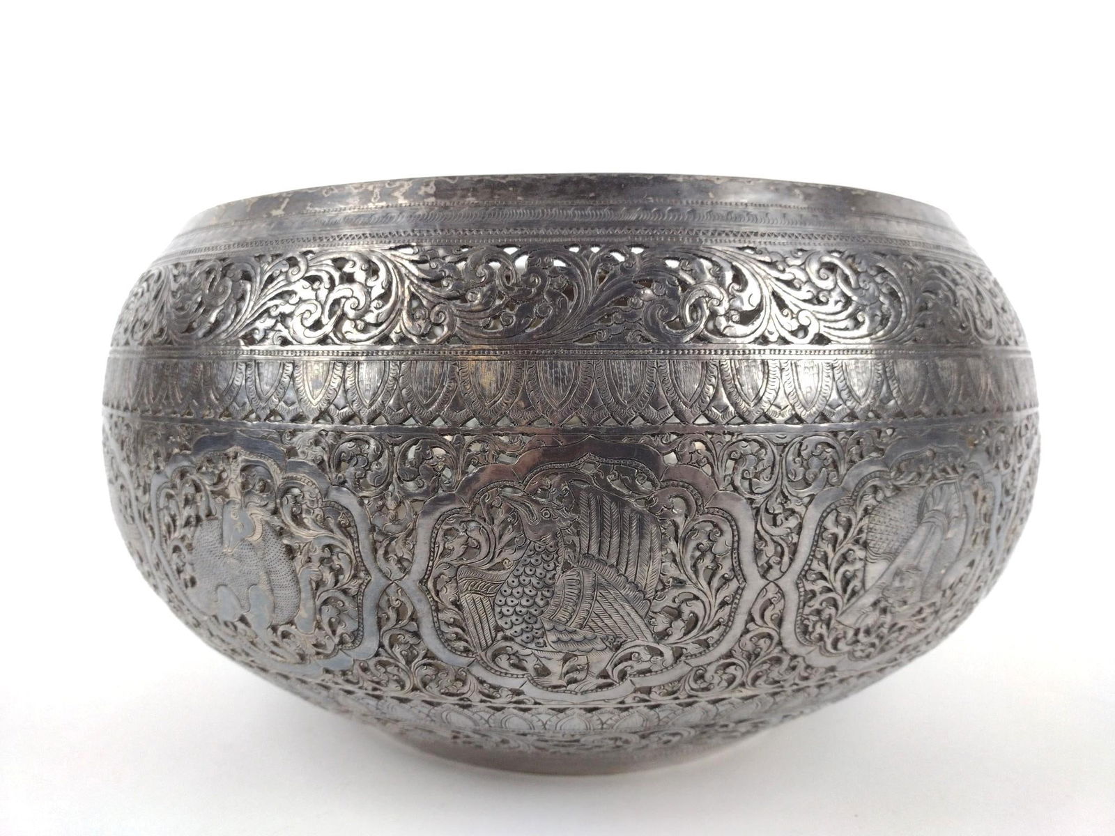 Tibetan Silver Onate Bowl (1 of 7)