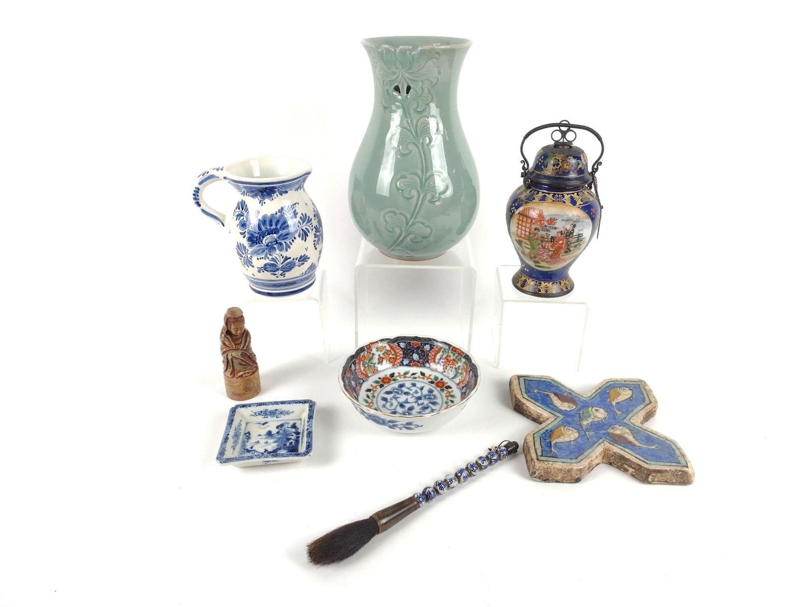 8 Ceramics incl Brush (1 of 15)