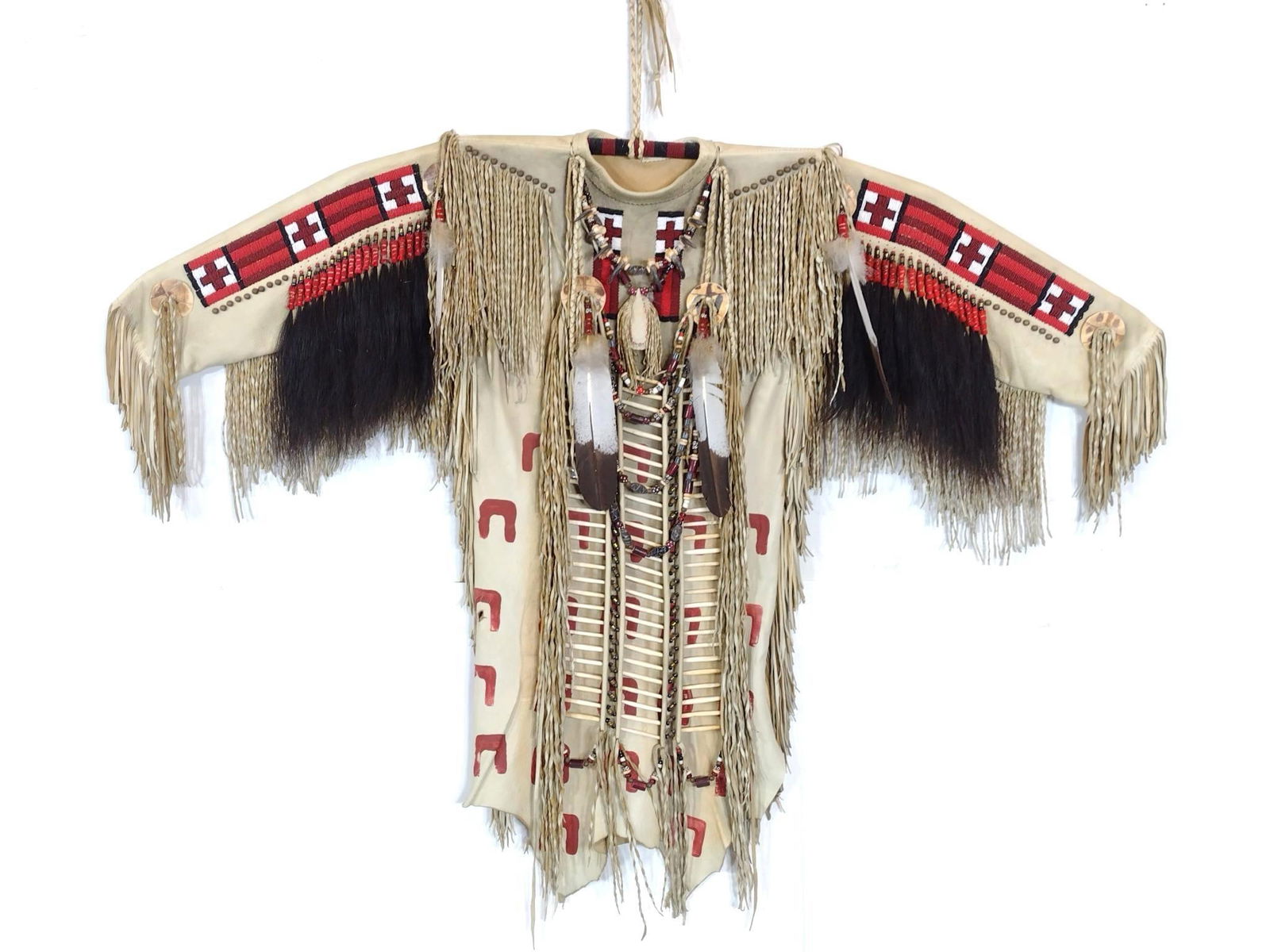 Yankton Sioux Twisted Hair "Many Horses" Warrior Shirt (1 of 8)