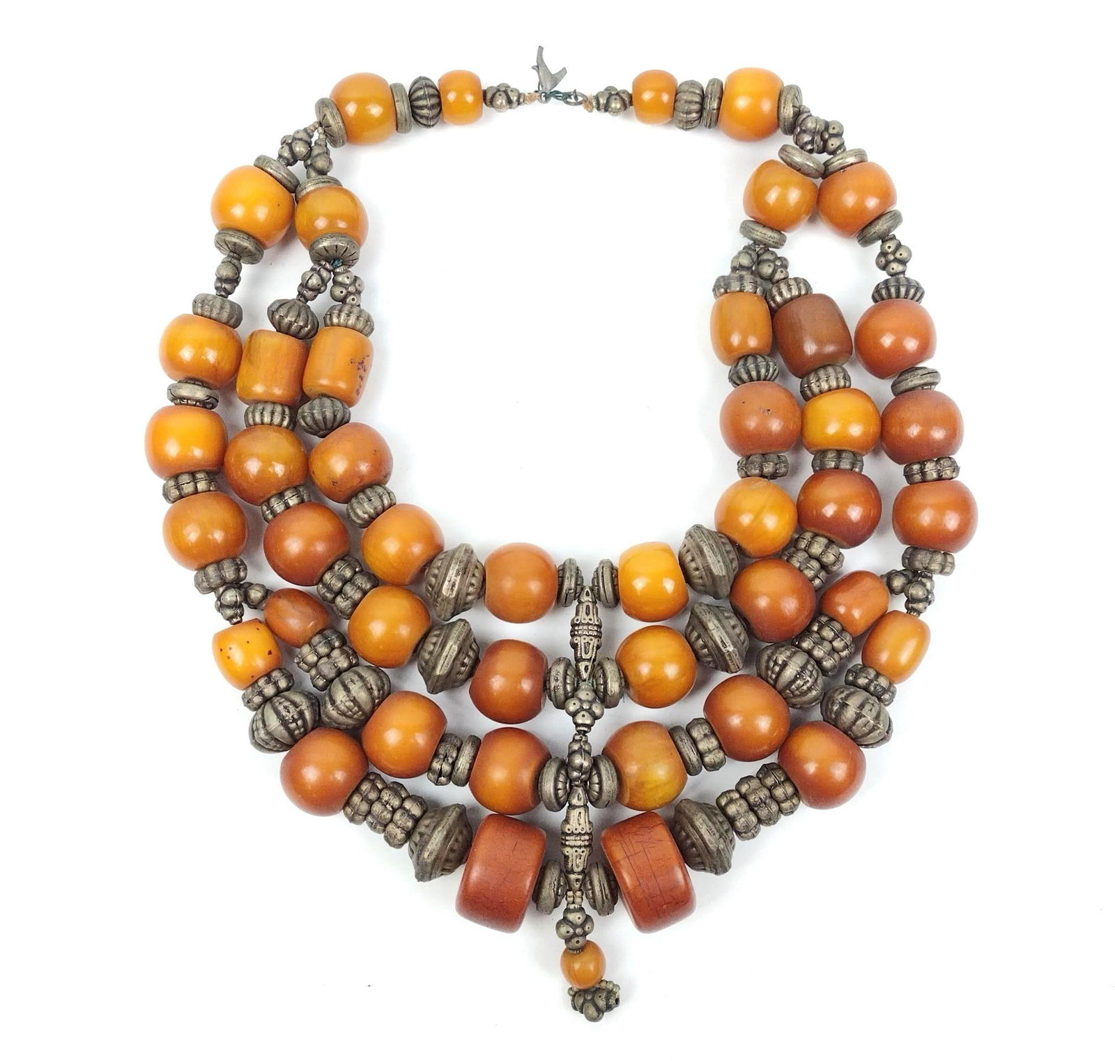 Moroccan Silver and Amber Necklace (1 of 4)
