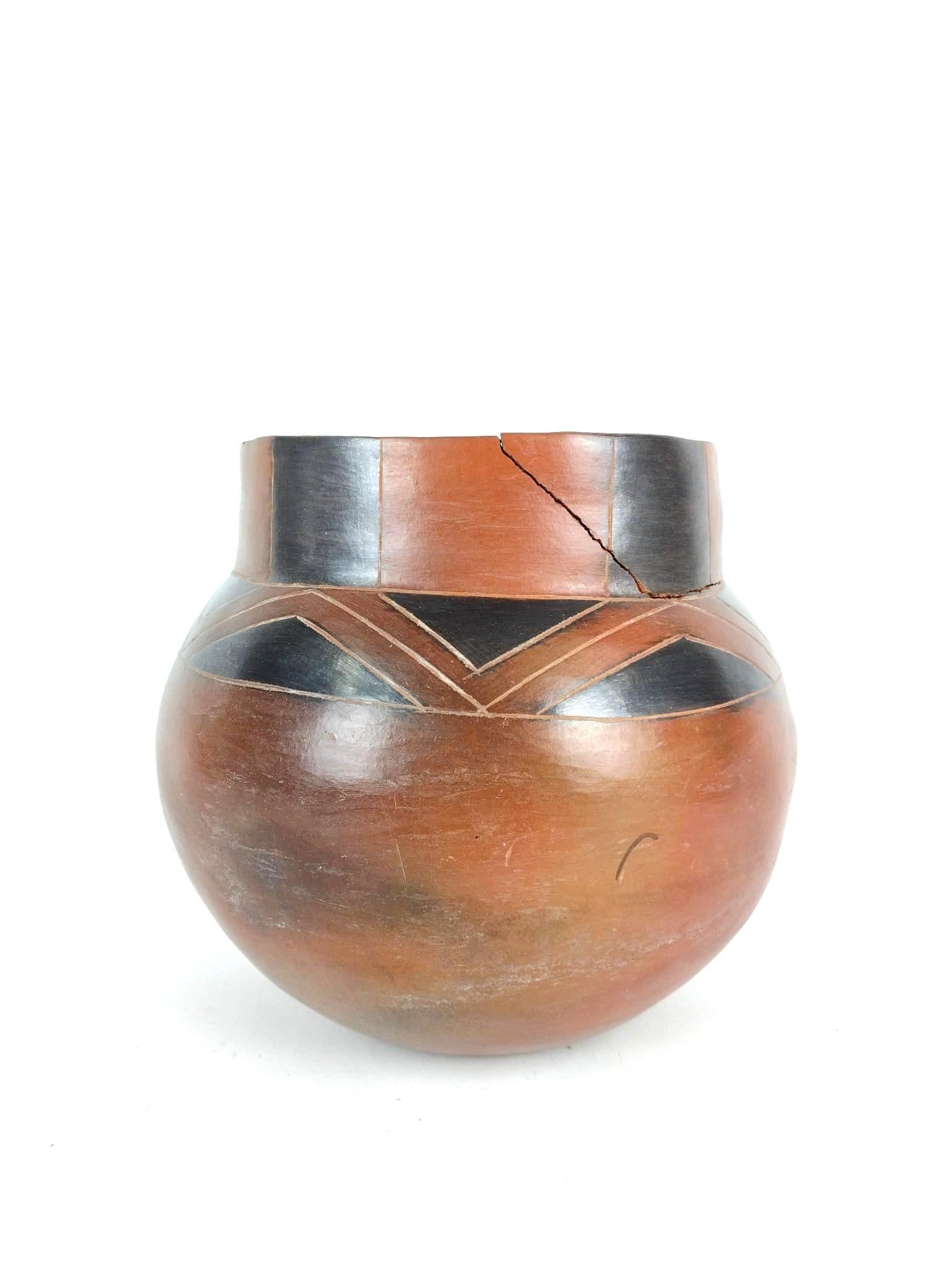Mayan Colima Style Pot (1 of 7)