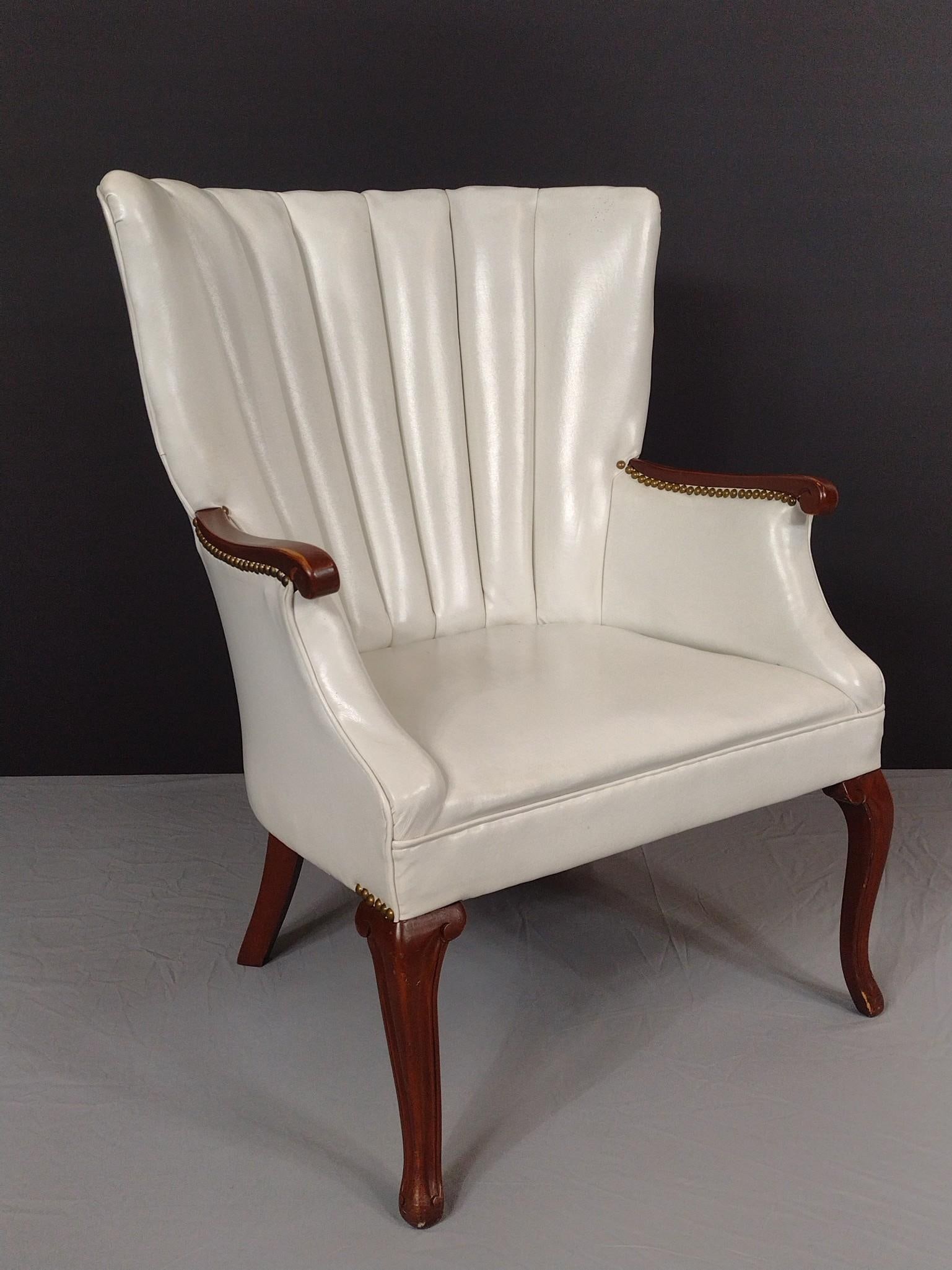 White Vinyl Arm Chair (1 of 7)